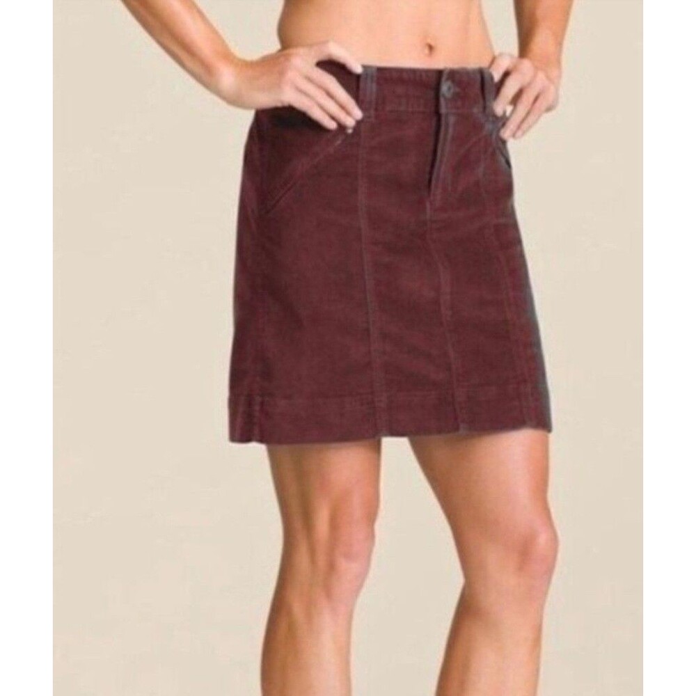 Athleta- Women’s Roseville Cherrywood Velvet Skirt, Size 6